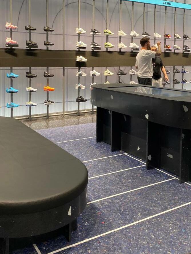 Nike store amsterdam clearance address